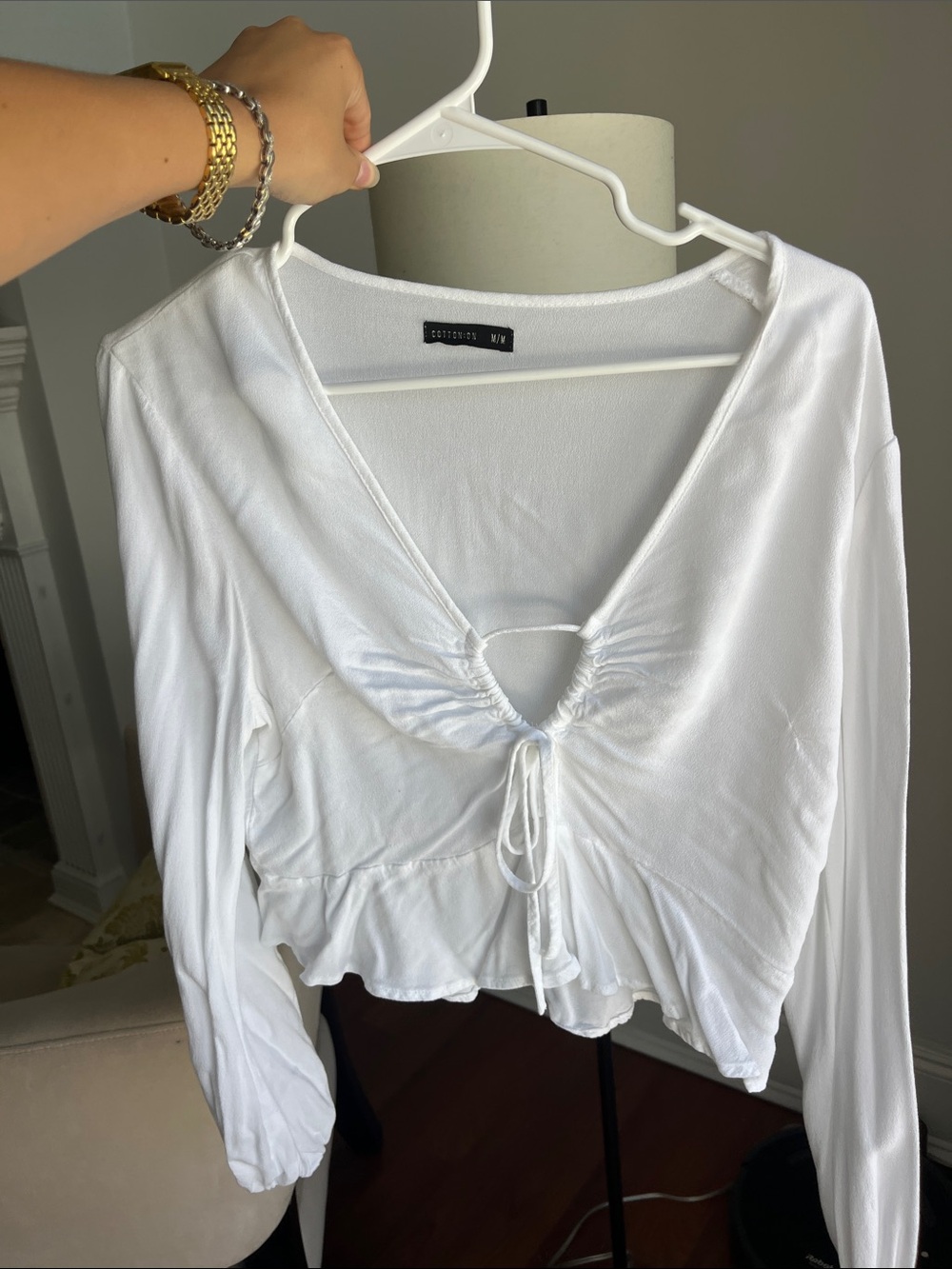 COTTON ON. NOT BRANDY White Ruched V-Neck Tie Front Long Sleeve Top